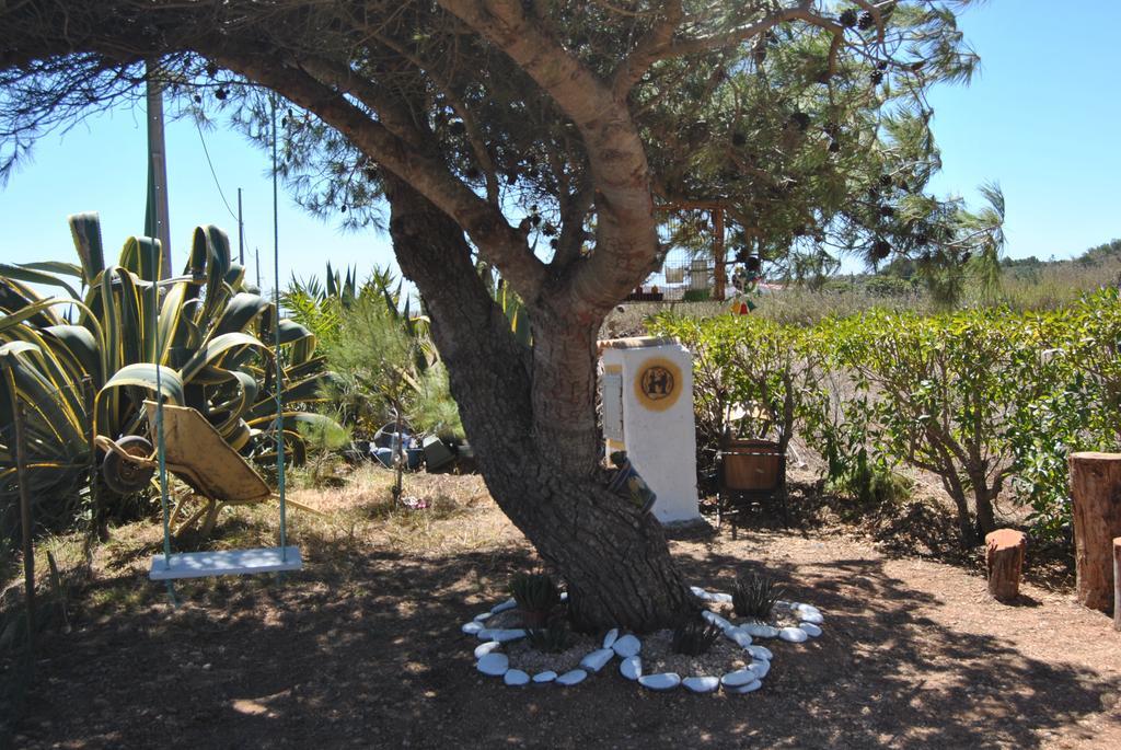 Vivenda Familia Pedro Hotel Vila do Bispo Exterior foto